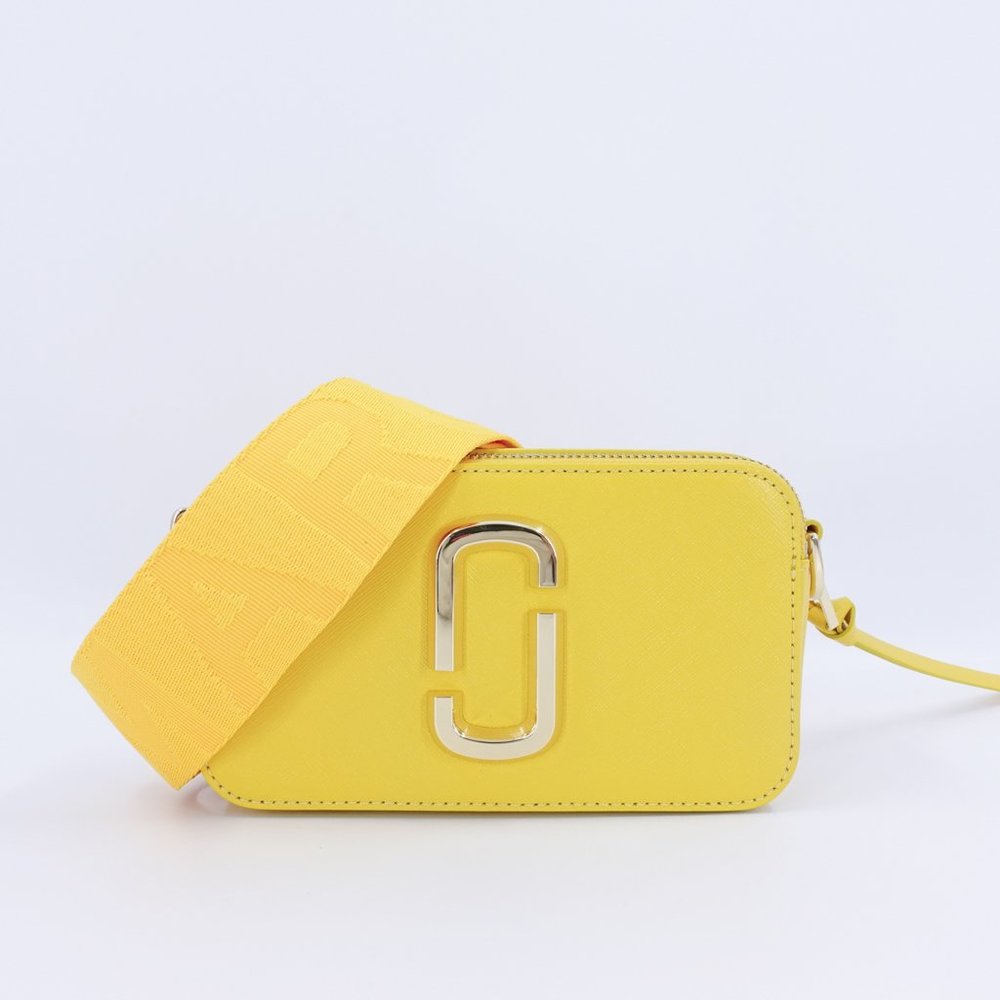 Marc Jacobs The Utility Snapshot Crossbody Bag Sun Yellow OS - Picture 2 of 16